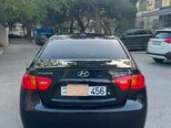Hyundai Elantra-2