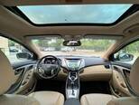 Hyundai Elantra-2