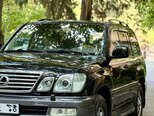 Lexus LX 470-4