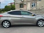 Hyundai Elantra-20