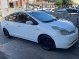 Toyota Prius-5