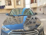 Hyundai Elantra-1