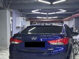 Hyundai Elantra-7