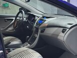 Hyundai Elantra-10