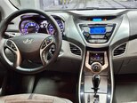 Hyundai Elantra-13