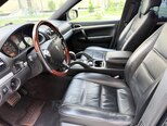 Porsche Cayenne-11