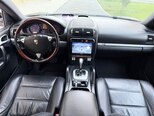 Porsche Cayenne-17