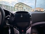 Chevrolet Cruze-12