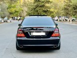 Mercedes E 280-4