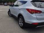 Hyundai Santa Fe-5