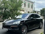 Porsche Cayenne-19