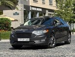 Ford Fusion-4