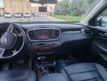 Kia Sorento-9