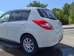 Nissan Tiida-5