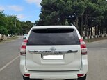 Toyota Land Cruiser Prado-9