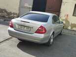 Mercedes E 240-5