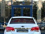 Chevrolet Cruze-12