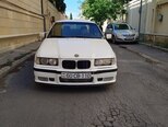 BMW 320-1