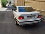 BMW 320-2
