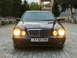 Mercedes E 270-6