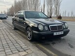 Mercedes E 280-11