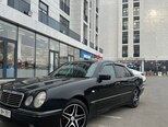 Mercedes E 280-2