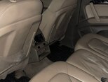 Audi Q7-6