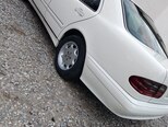 Mercedes E 230-6