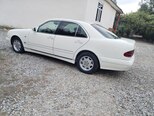 Mercedes E 230-9