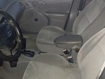 Ford Focus-12