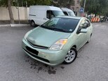 Toyota Prius-13
