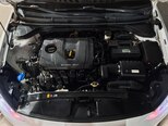 Hyundai Elantra-16