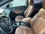 Hyundai Santa Fe-12