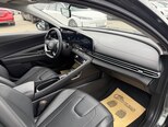 Hyundai Elantra-16