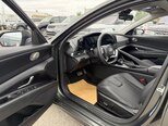 Hyundai Elantra-14