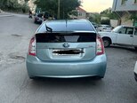 Toyota Prius-2