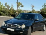 Mercedes E 270-2