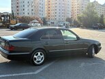 Mercedes E 270-17