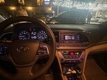 Hyundai Elantra-8