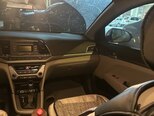 Hyundai Elantra-7