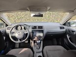 Volkswagen Jetta-6