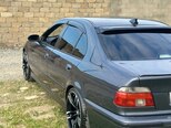 BMW 523-9