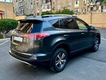 Toyota RAV4-7