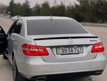 Mercedes E 220-4
