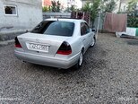 Mercedes C 220-2