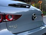 Mazda 3-18
