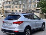 Hyundai Santa Fe-5