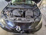 Renault Fluence-11
