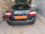 Renault Fluence-4