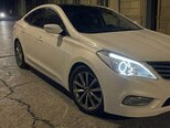 Hyundai Azera-9